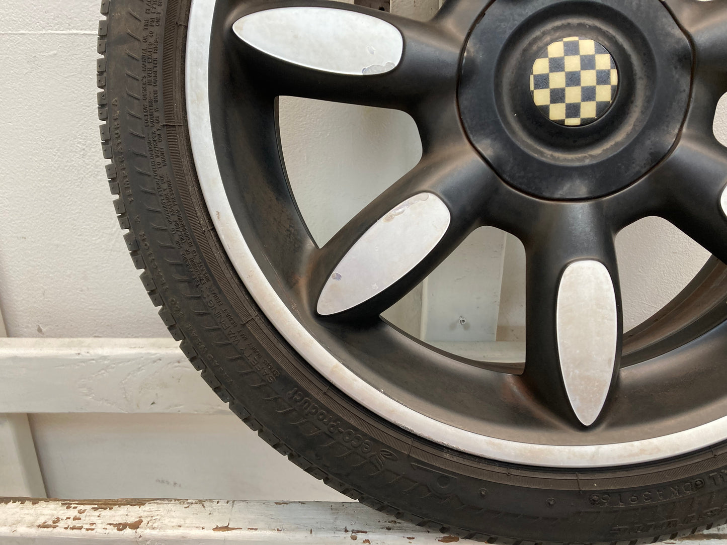 Mini Cooper S Sidewalk Edition Wheel Set 36116773800 02-15 409