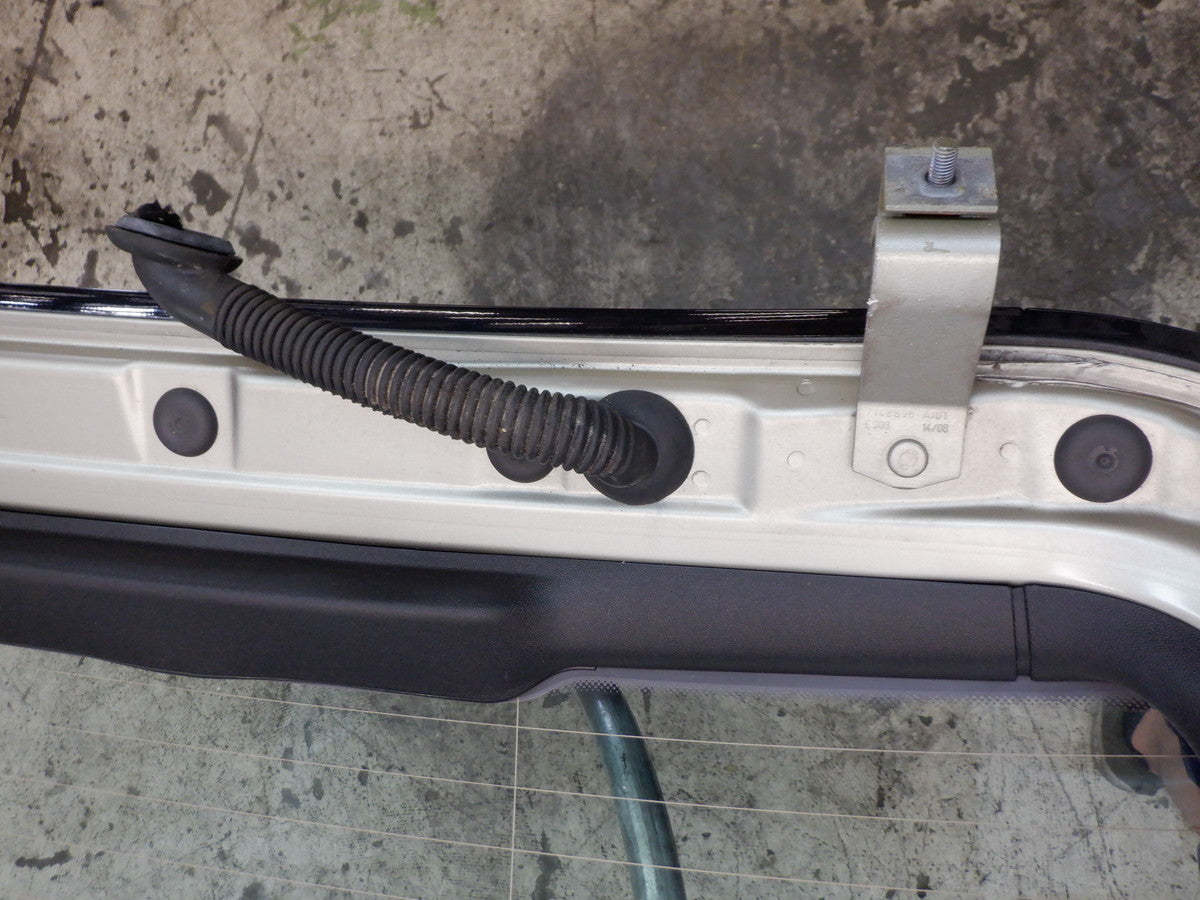 Mini Cooper Rear Hatch Sparkling Silver 41002752015 07-13 R56 263