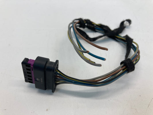 Mini Cooper Tailight Bulb Socket Connector and Wire 14-18 F55 F56 F57