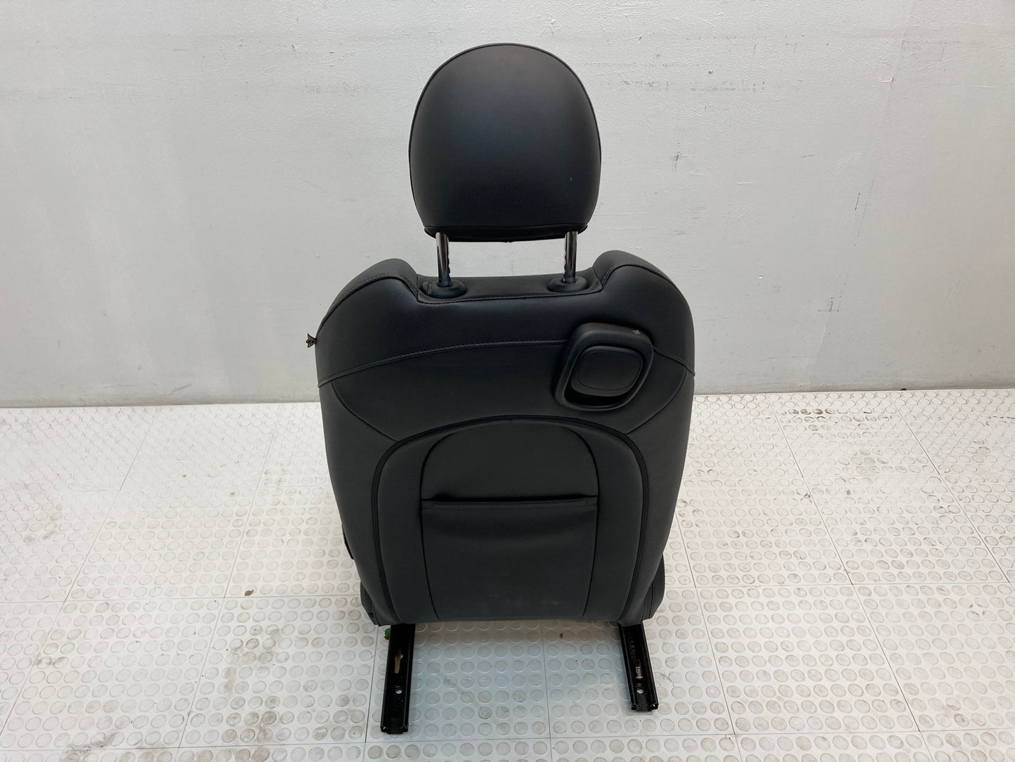 Mini Cooper Hatchback Black Leatherette Seats K9E1 F56 390