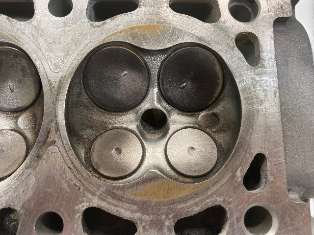 Mini Cooper S W11 Engine Cylinder Head 11127508536 2002-2008 R52 R53 548