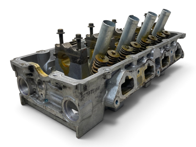 Mini Cooper Base W10 Engine Cylinder Head 11127508536 2002-2008 R50 R52 560