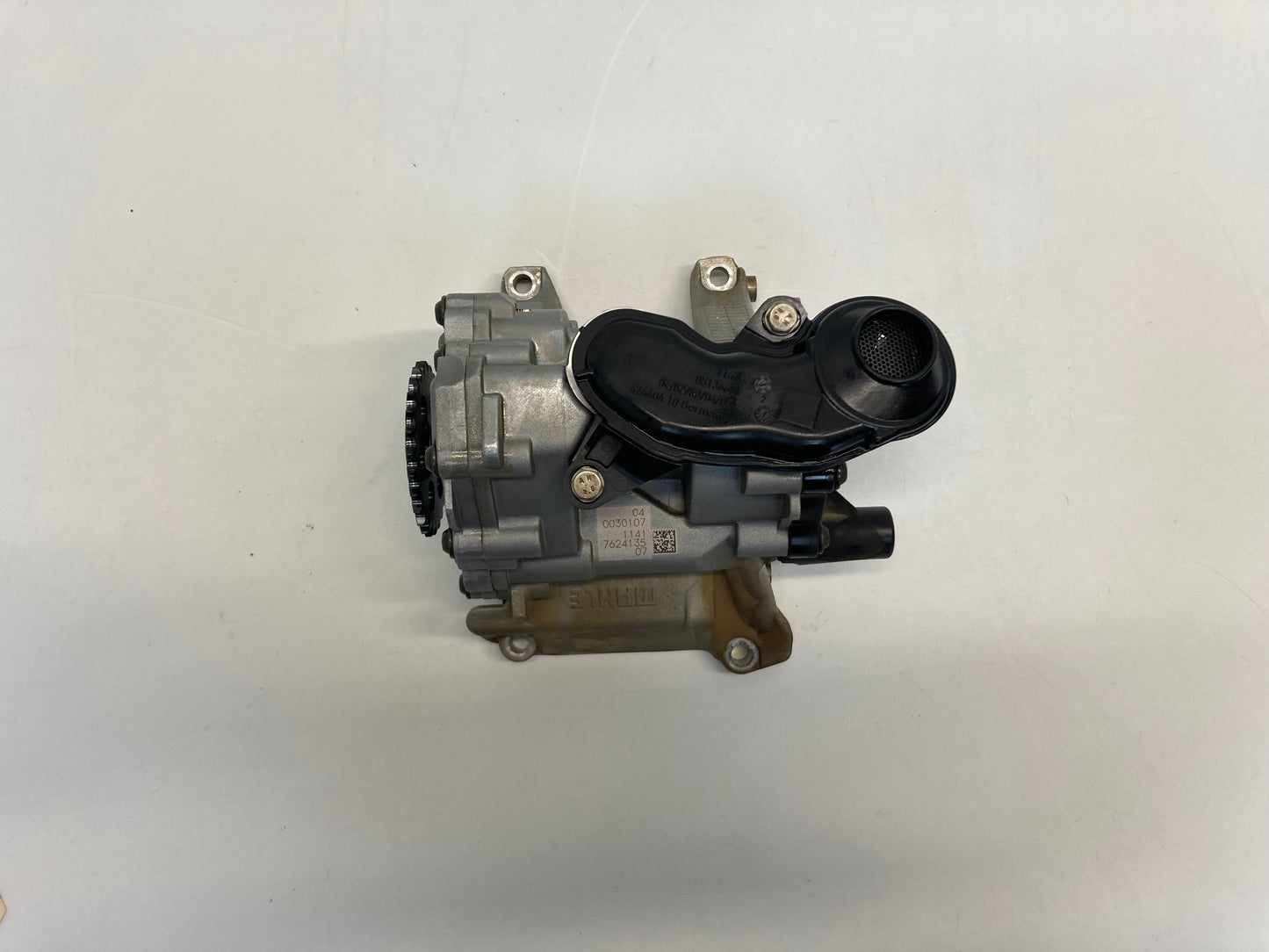 Mini Cooper Engine Oil Pump OEM B36 B46 B48 11417624135 F5x F60