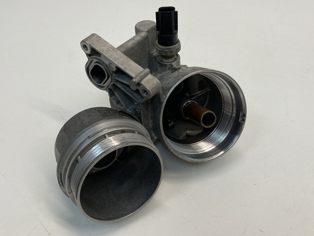 Mini Cooper S Engine Oil Filter Housing 11427562250 02-08 R52 R53