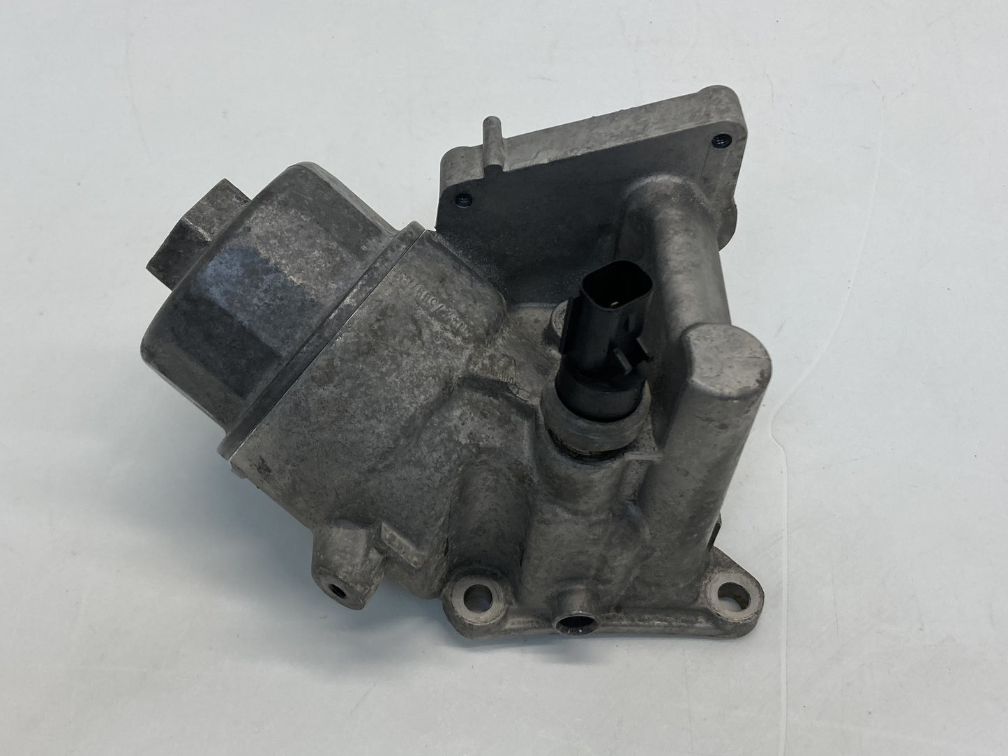 Mini Cooper S Engine Oil Filter Housing 11427562250 02-08 R52 R53