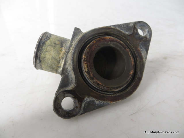 Mini Cooper Water Pump Flange Connector 11517829916 02-08 R50 R52