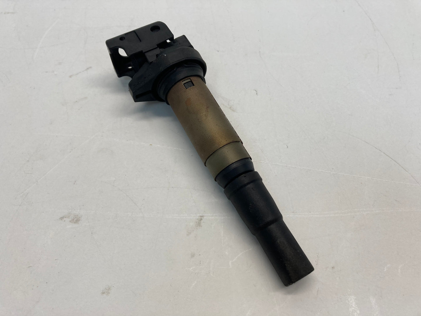 Mini Cooper N14 N16 N18 Ignition Coil OEM 12138616153 07-15 R5x