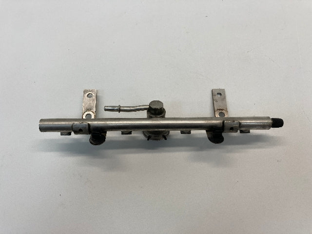Mini Cooper S Fuel Rail 13511521389 02-08 R52 R53