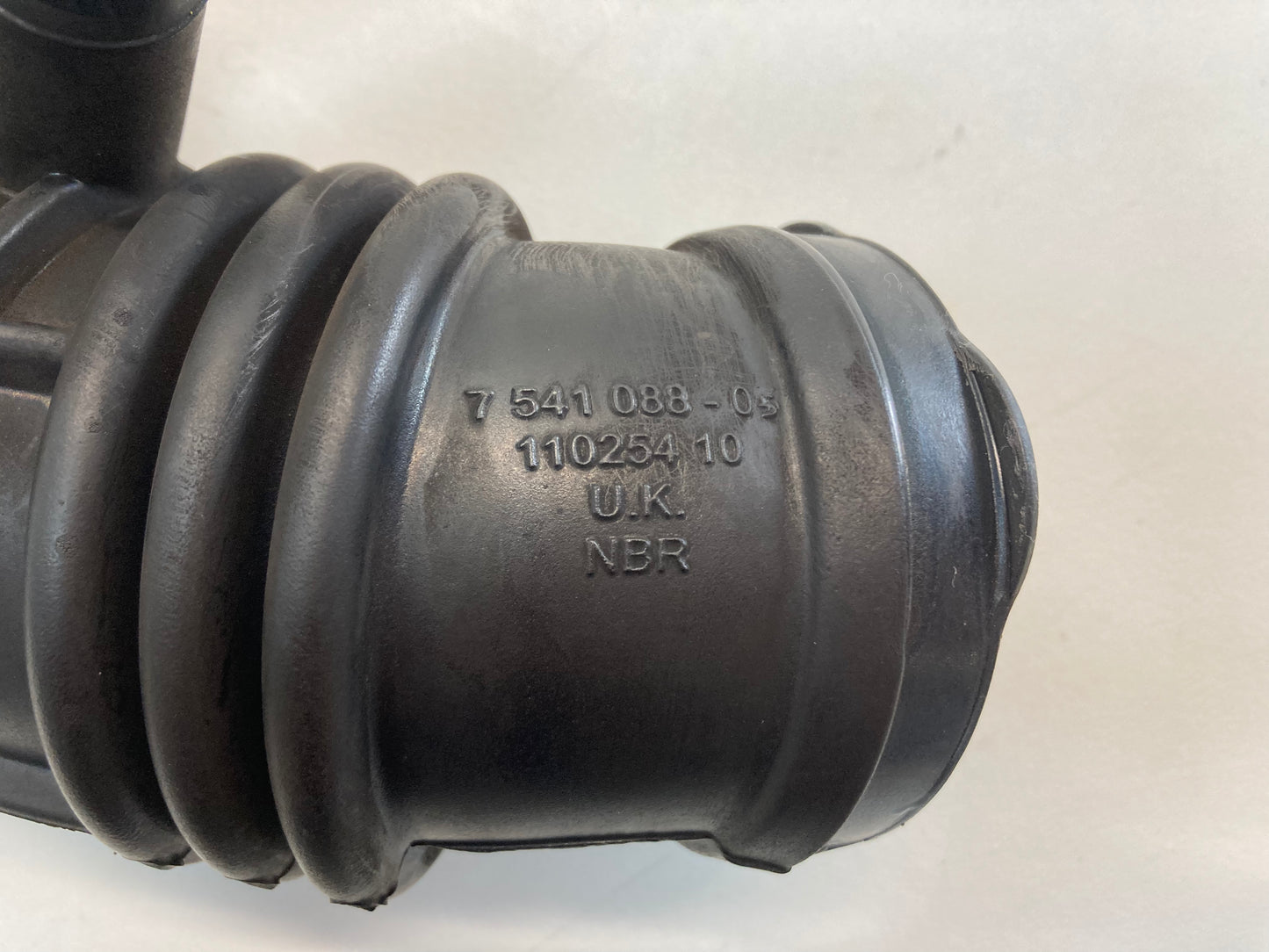 Mini Cooper S Automatic Intake Rubber Boot 13717552223 05-08 R52 R53 CLR53