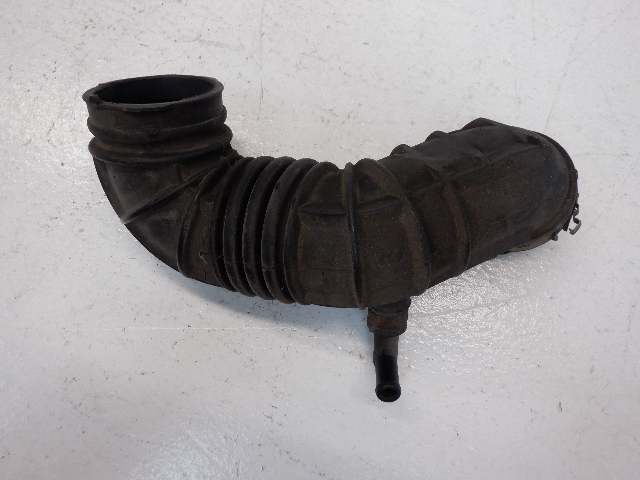 Mini Cooper Base Upper Intake Air Duct Hose 13721477839 02-08 R50 R52