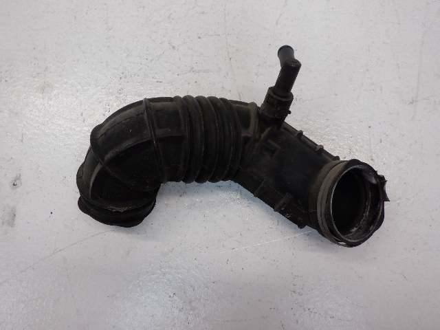 Mini Cooper Base Upper Intake Air Duct Hose 13721477839 02-08 R50 R52