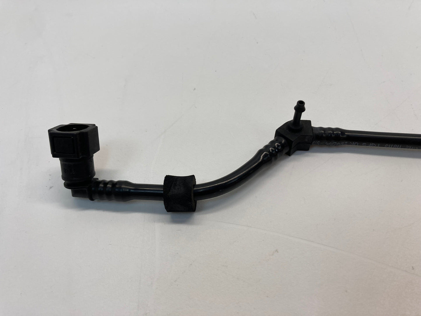 Mini Cooper Fuel Tank Breather Vent Line 13907515434 02-08 R52 R53