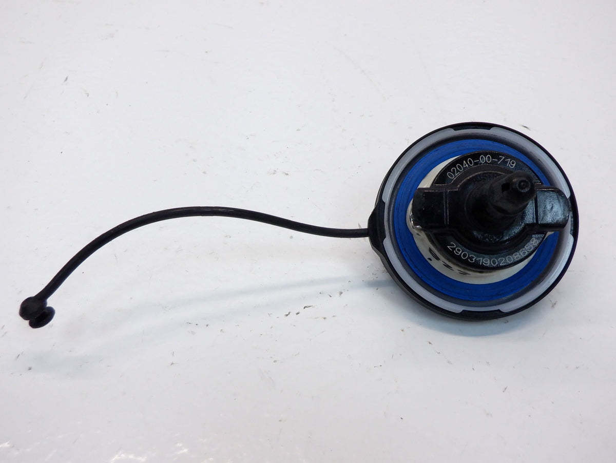 HA-AUTO Black Fuel Cap For Mini Cooper R50 R52 R53 R55 R56 R57 R58 R59 – Replaces 16117222391