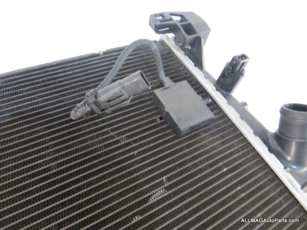 Mini Cooper S OEM Radiator Assembly New OEM 17117617638 14-17 F5x