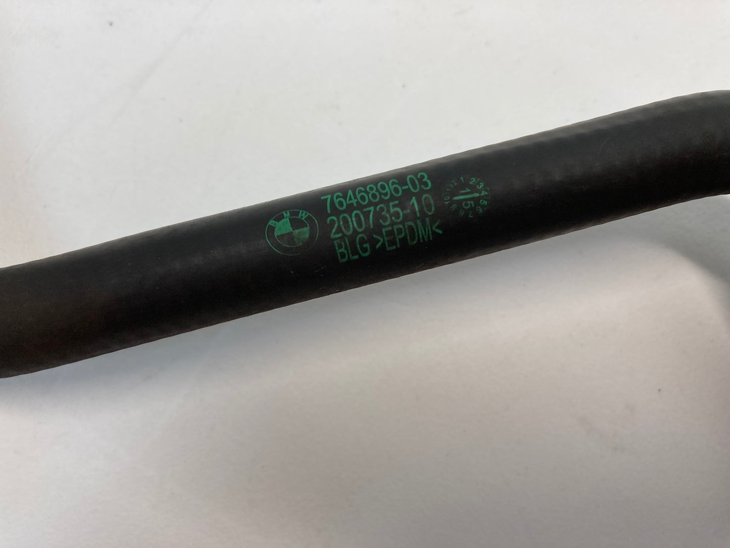 Mini Cooper S Coolant Pipe Expansion Tank Cylinder Head 17127646896 14-19 F5x F60