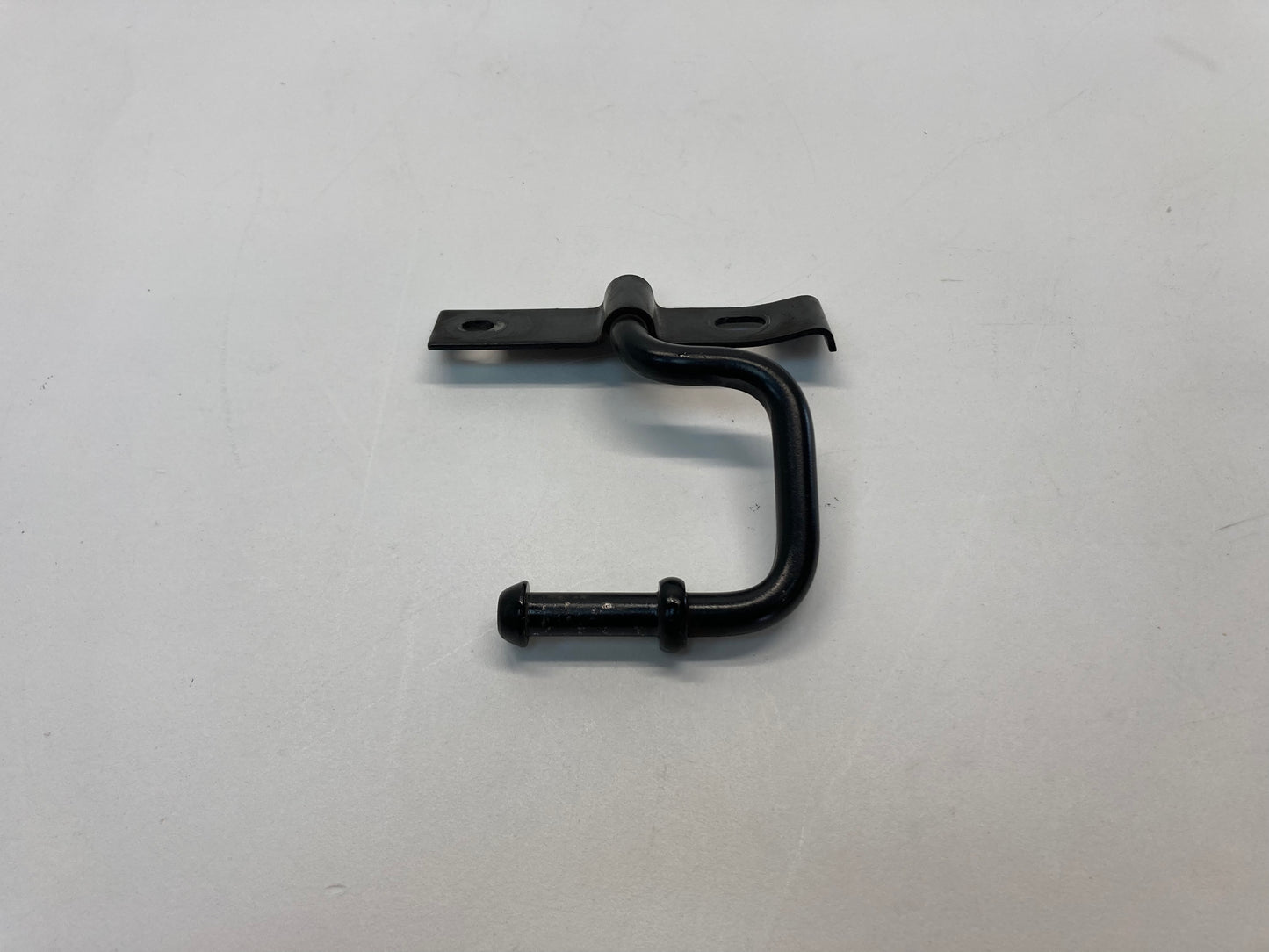 Mini Cooper S Left Rear Exhaust Supporting Bracket 18201493798 02-08 R52 R53
