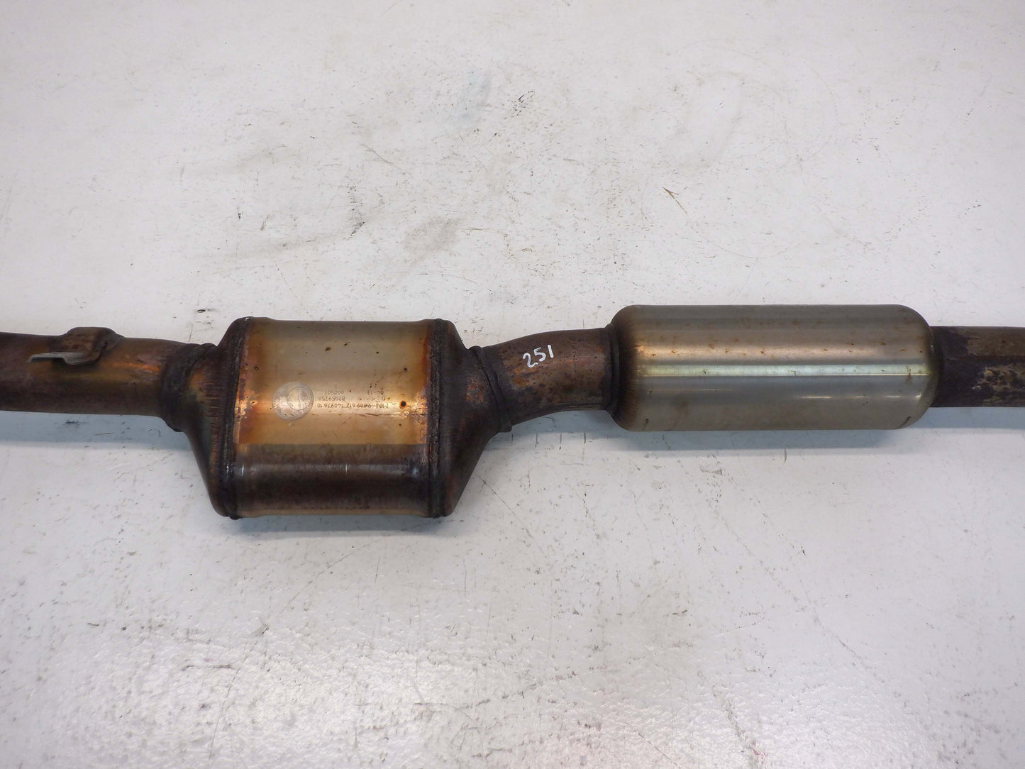 Mini Cooper JCW ALL4 Exhaust Front Muffler 18309812084 11-16 R60 R61