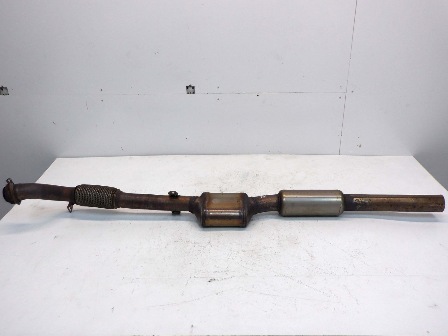 Mini Cooper JCW ALL4 Exhaust Front Muffler 18309812084 11-16 R60 R61