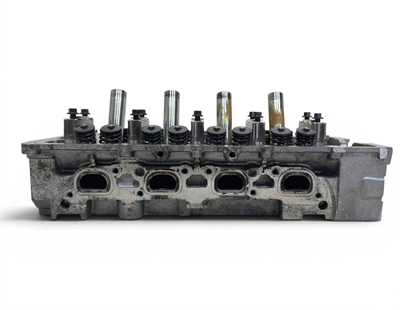 Mini Cooper Base W10 Engine Cylinder Head 11127508536 2002-2008 R50 R52 539