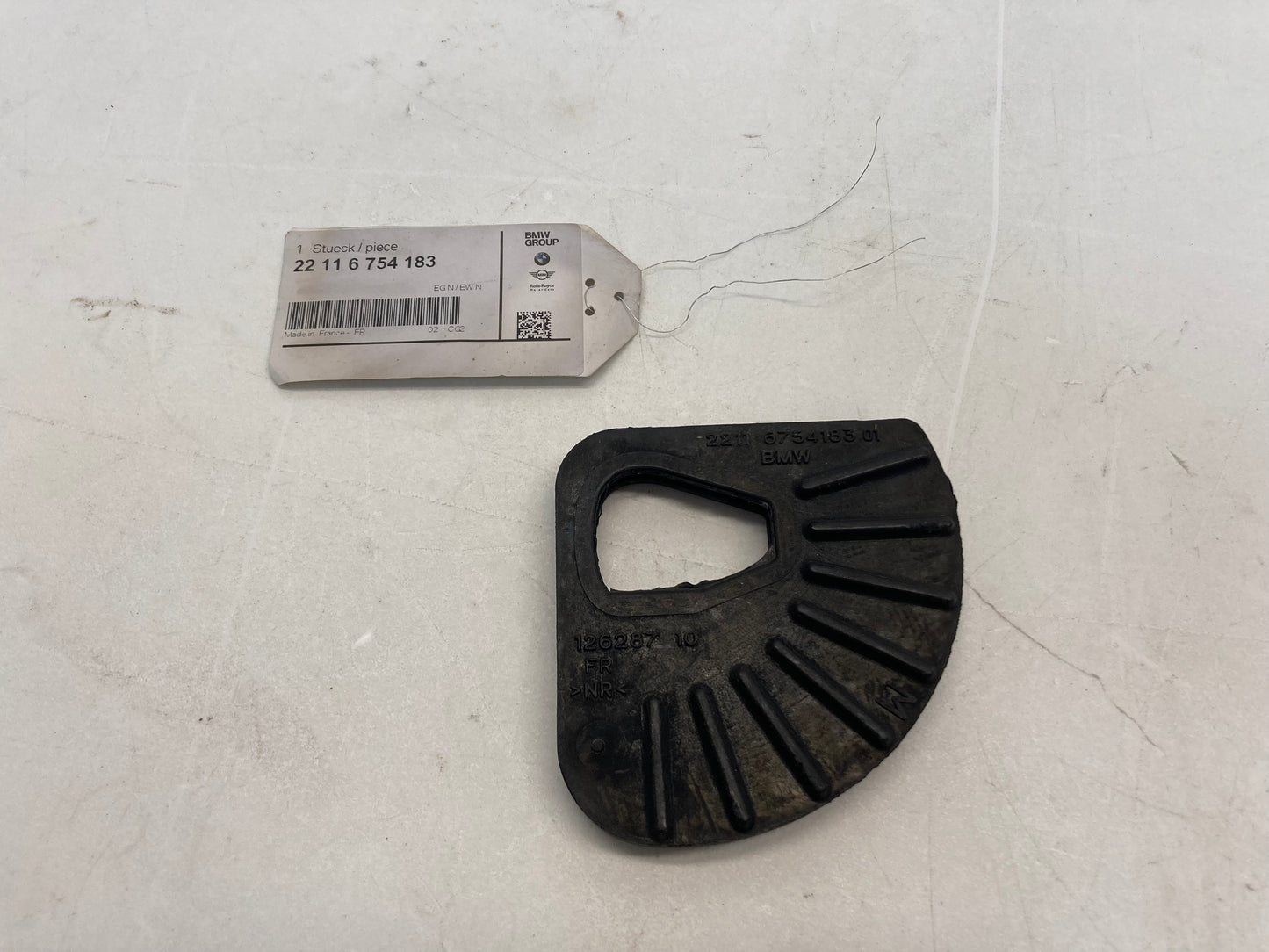 Mini Cooper NEW Transmission Support Mount Buffer 22116754183 02-08 R50 R52 R53