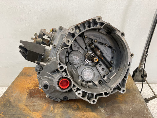 Mini Cooper S 6-Speed Manual Transmission with LSD 90k Miles 23007574848 05-08 R52 R53 425