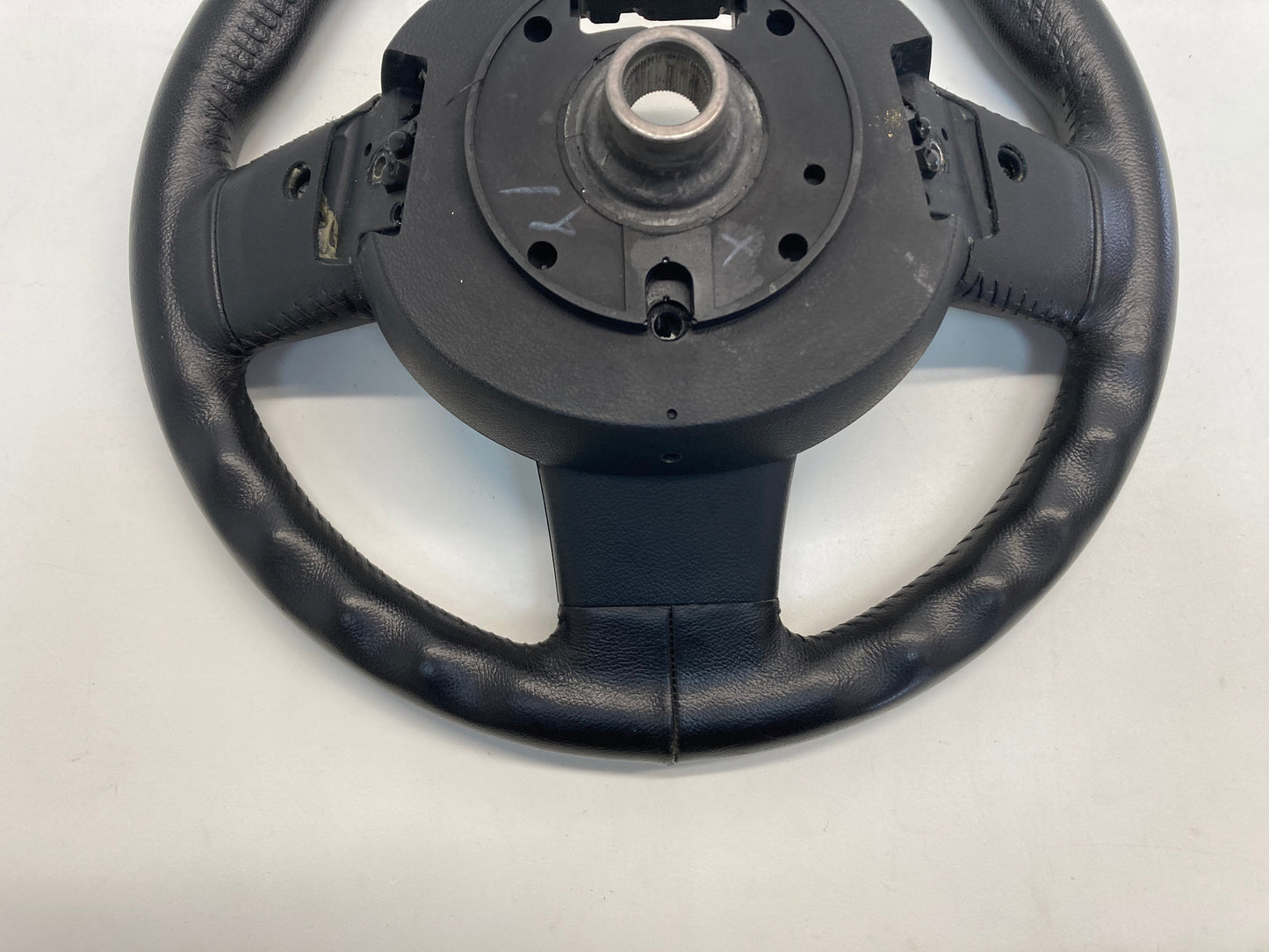 Mini Cooper Steering Wheel Black Leather AT 32306794625 07-16 R5x R6x 412