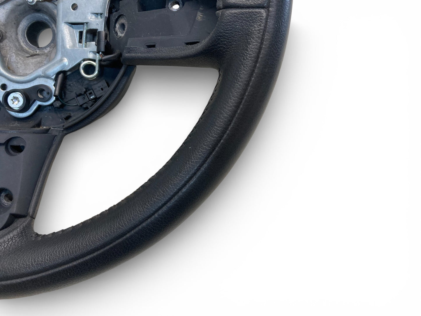 Mini Cooper Steering Wheel Multifunction AT 32306769735 04-08 R50 R52 R53 529