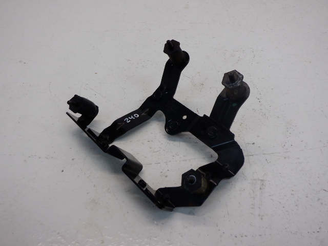 Mini Cooper Power Steering Pump Bracket 32416760252 02-08 R50 R52 R53