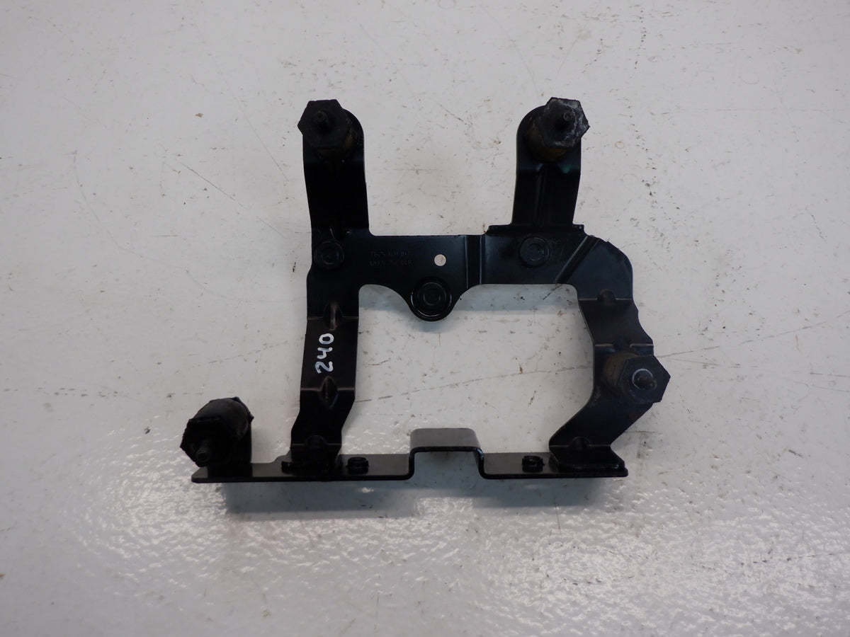 Mini Cooper Power Steering Pump Bracket 32416760252 02-08 R50 R52 R53