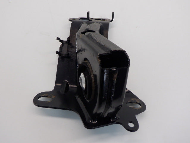 Mini Countryman Paceman Trailing Arm Bracket Left 33309807099 11-16 R60 R61