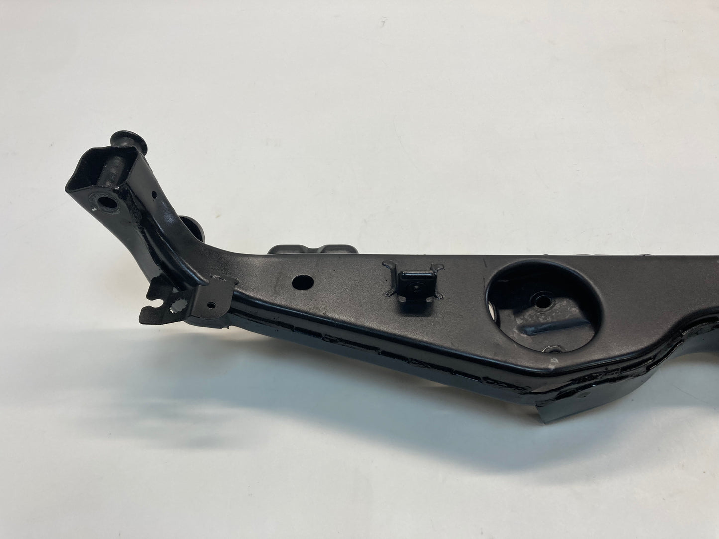 Mini Cooper Hatchback Rear Subframe Crossmember 33316764170 03-06 R50 R53