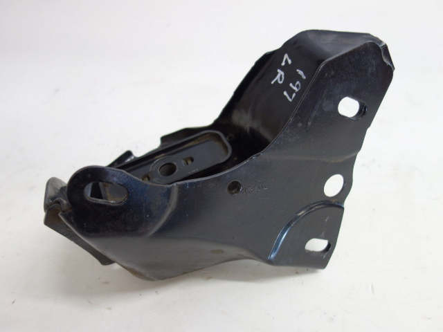 Mini Cooper Left Rear Trailing Arm Bracket Bushing 33326753973 02-03 R50 R53