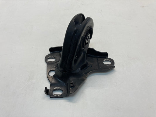 Mini Cooper Right Rear Trailing Arm Bracket 33306857796 03-08 R50 R52 R53 CLR52