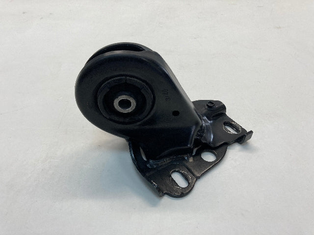 Mini Cooper Right Rear Trailing Arm Bracket 33306857796 03-08 R50 R52 R53