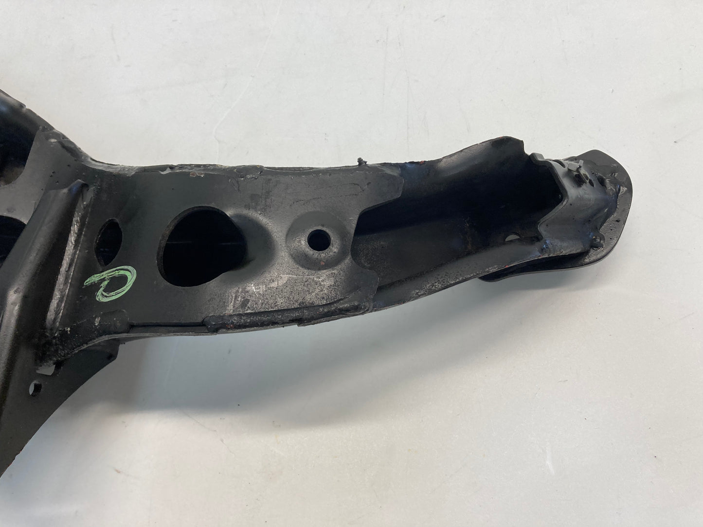 Mini Cooper Left Rear Trailing Arm 33326762037 03-05 R50 R53