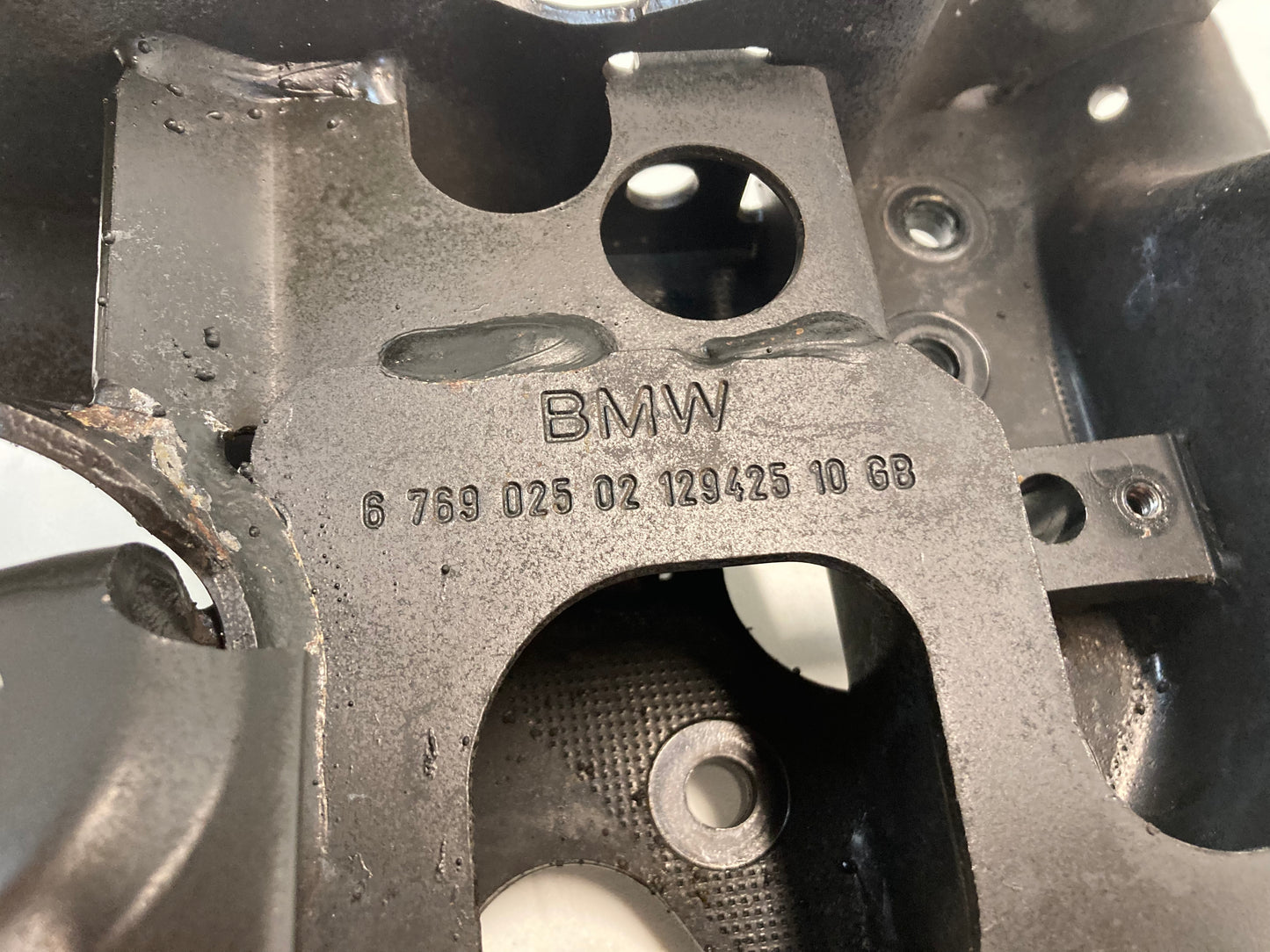 Mini Cooper Left Rear Trailing Arm 33326762037 03-05 R50 R53