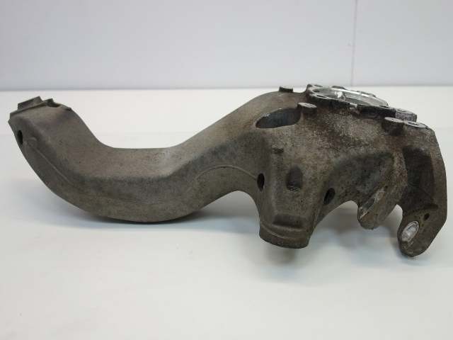 Mini Cooper Left Rear Trailing Arm 33329805657 2011-2016 R60 R61