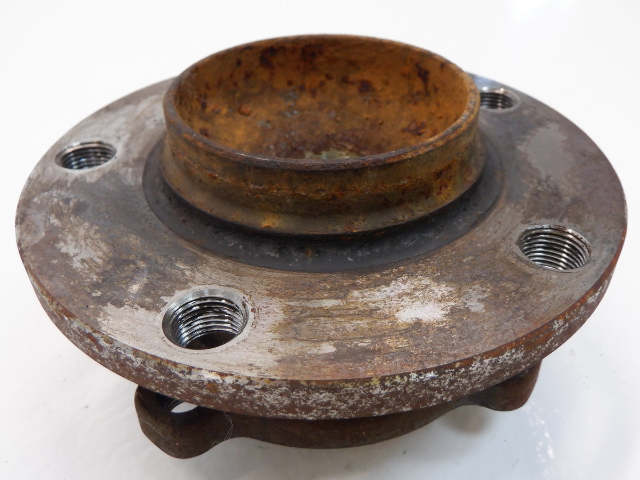 Mini Countryman/Paceman Rear Wheel Hub and Bearing 33409813210 11-16 R60 R61