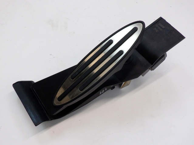 Mini Cooper S Accelerator Gas Pedal Automatic 35426772709 05-08 R52 R53