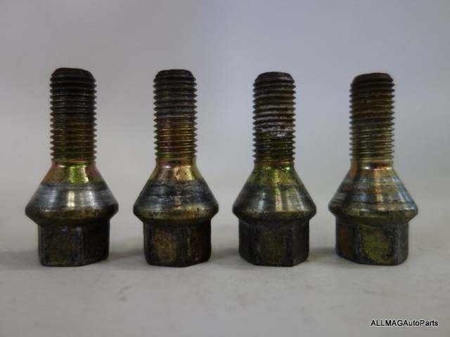 Mini Cooper Wheel Bolts Gold M12x1.5 36136781150 02-06 R50 R52 R53