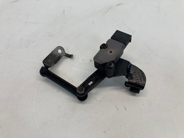 Mini Cooper Front Level Sensor with Bracket 37146870200 37146872824 16-24 F54 F60