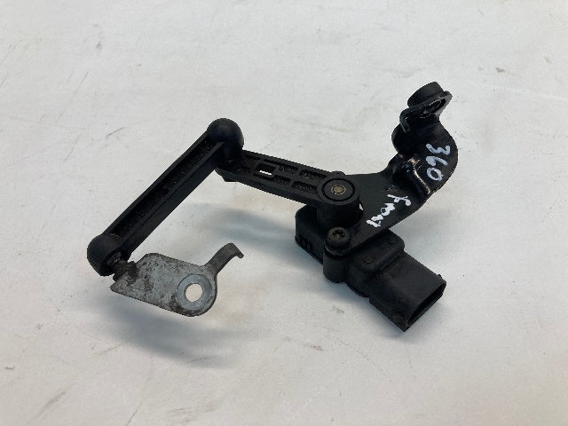 Mini Cooper Front Level Sensor with Bracket 37146870200 37146872824 16-24 F54 F60