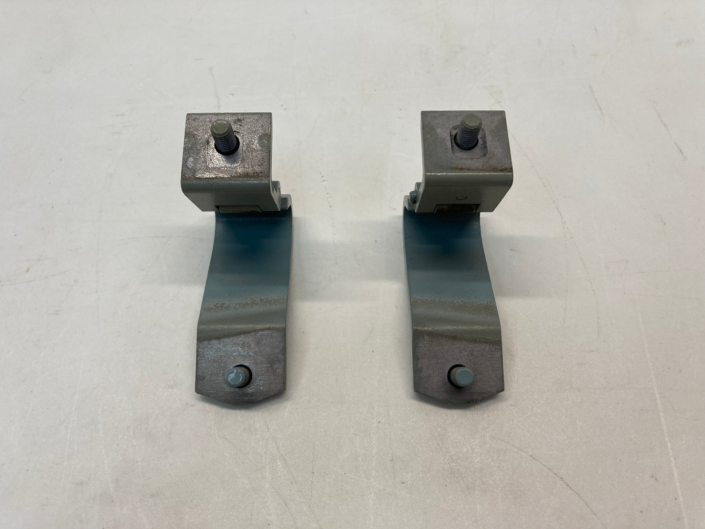 Mini Cooper Rear Hatch Hinge Pair Ice Blue 07-13 41622754281 R56
