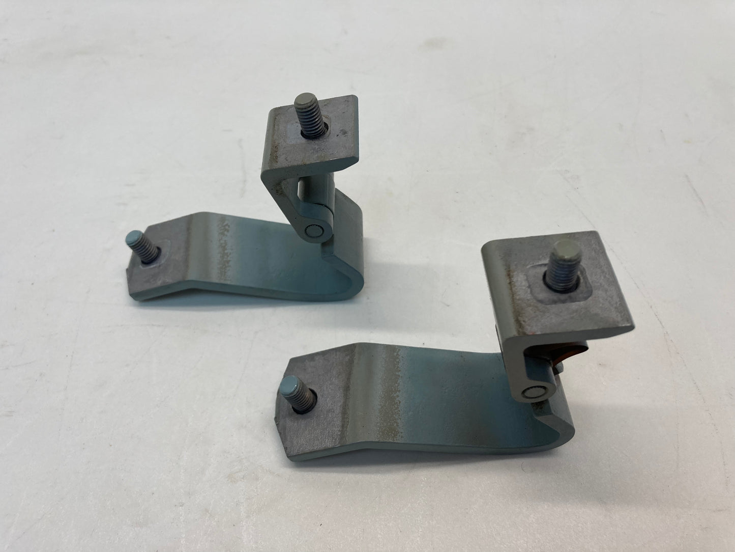 Mini Cooper Rear Hatch Hinge Pair Ice Blue 07-13 41622754281 R56
