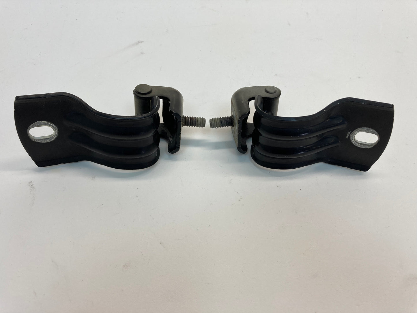Mini Cooper Trunk Hatch Hinge Pair Black 02-05 41627037439 R50 R53