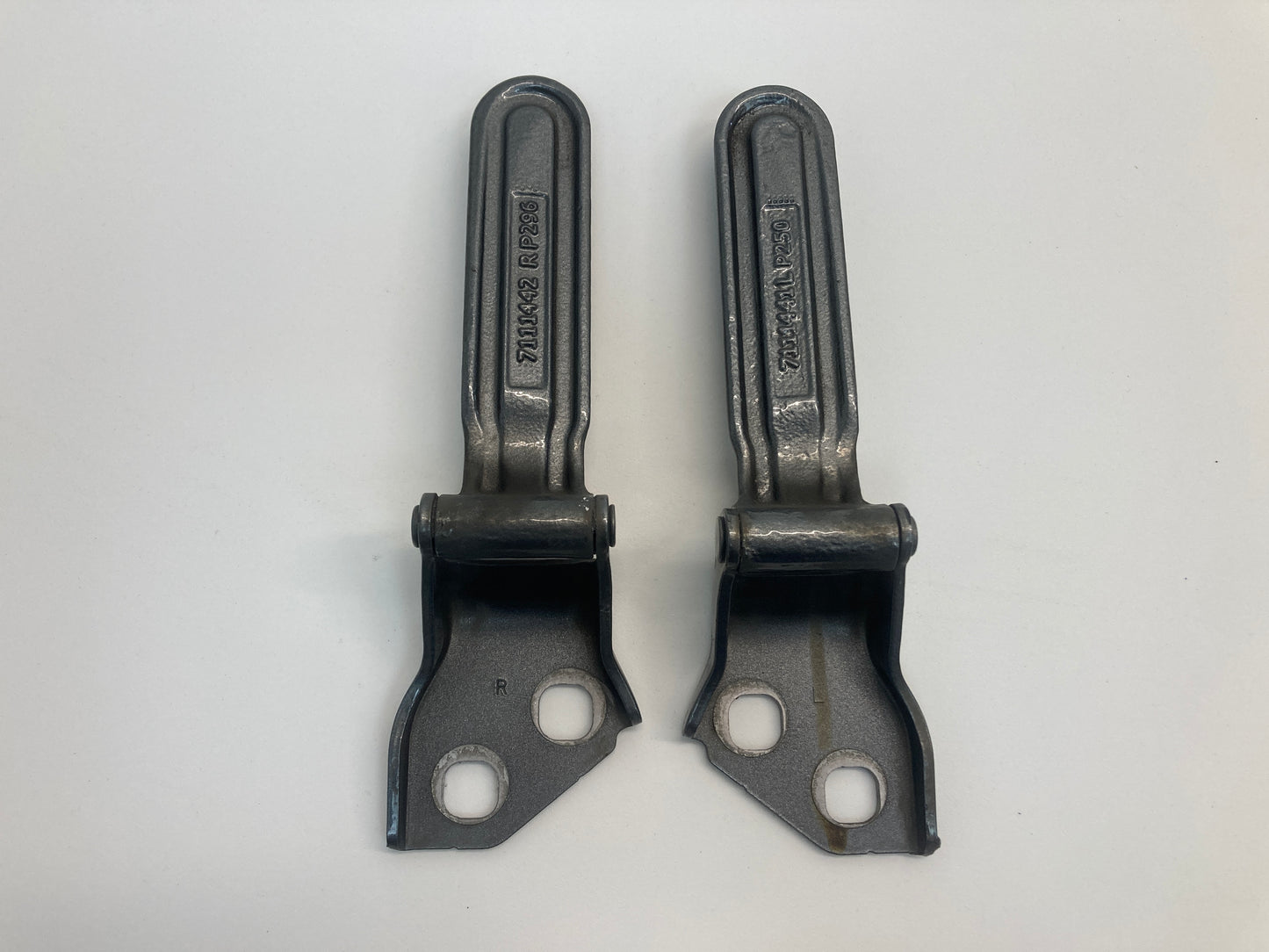 Mini Cooper Convertible Tailgate Hinge Pair Dark Silver 05-08 R52