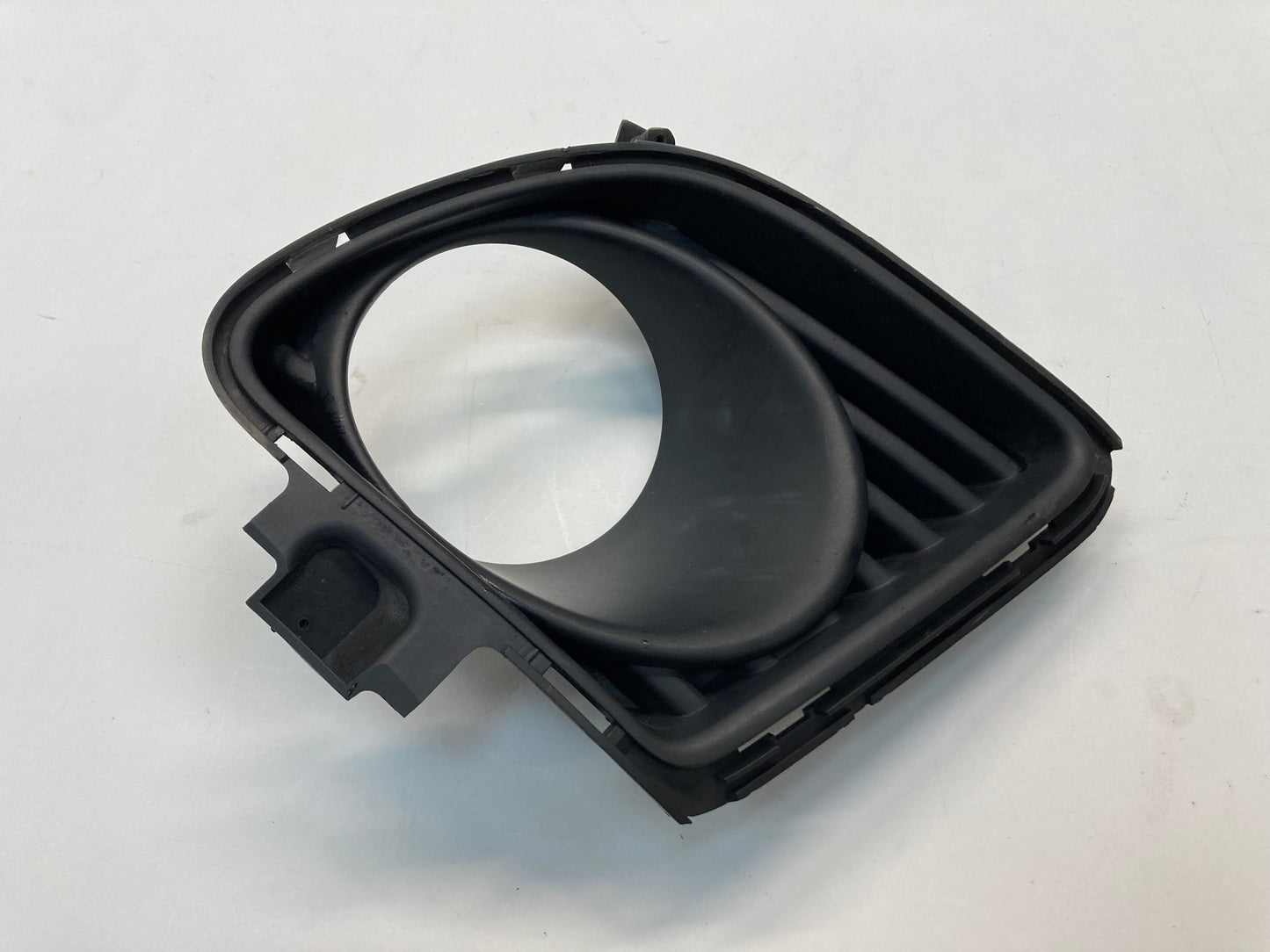 Mini Cooper Front JCW Aero Bumper Light Trim Left 51117283347 11-15 R5x