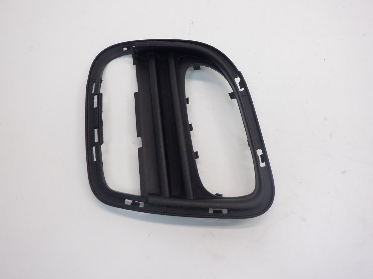 Mini Cooper Rear Bumper Right Vent Trim 51120413258 07-15 R56 R57 R58 R59