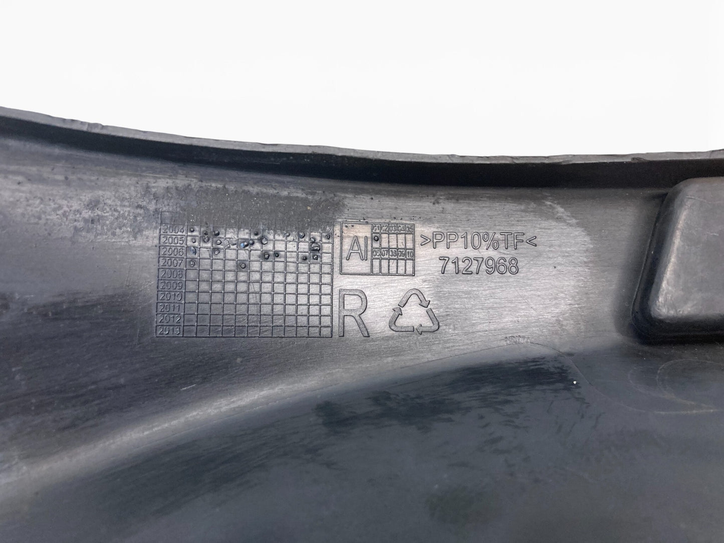 Mini Cooper Base Right Rear Bumper Spoiler Trim 51127127968 2005-2008 R50 R52 529