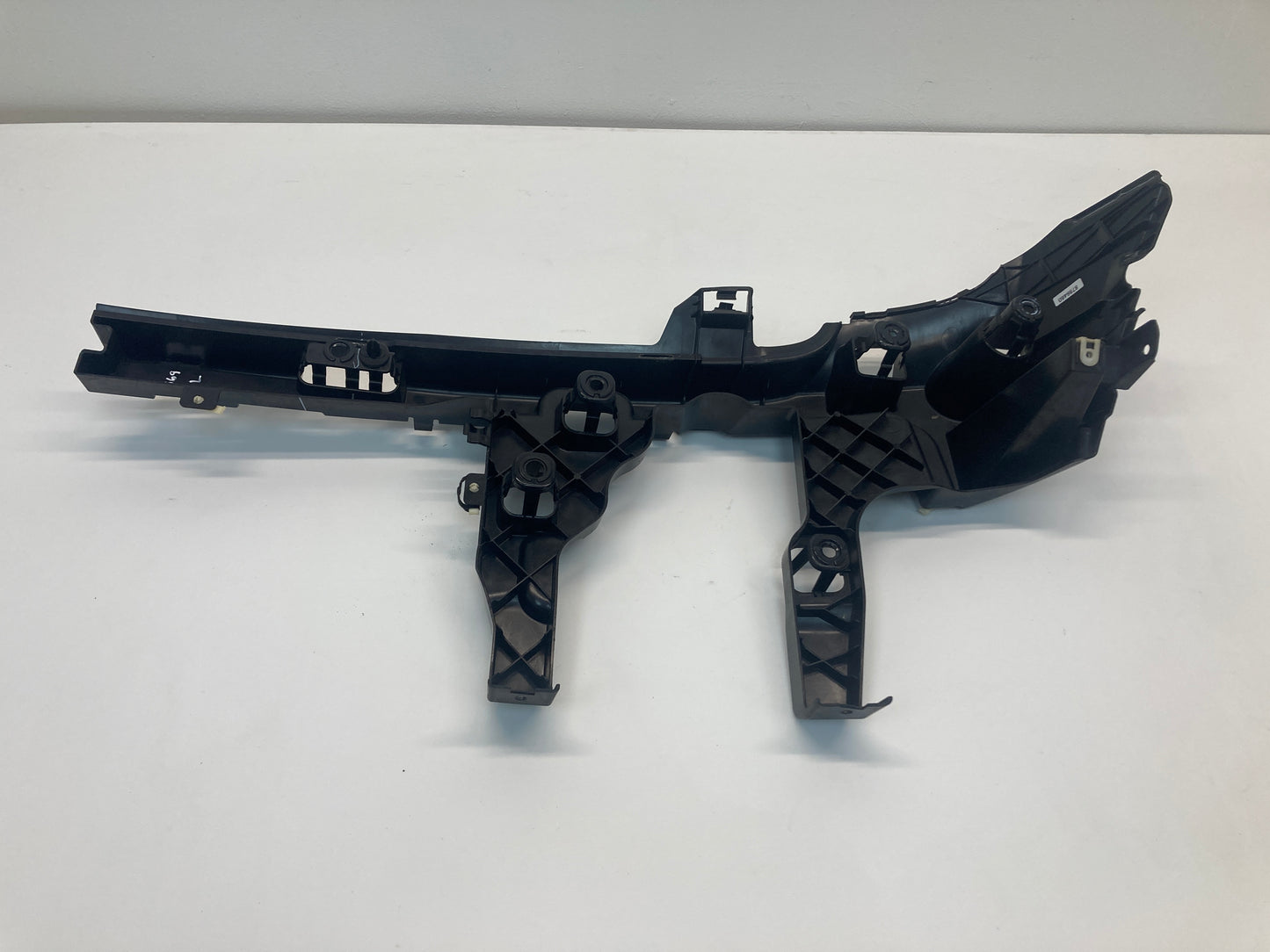 Mini Cooper 5 Door Rear Bumper Guide Left Side 51127318755 15-21 F55